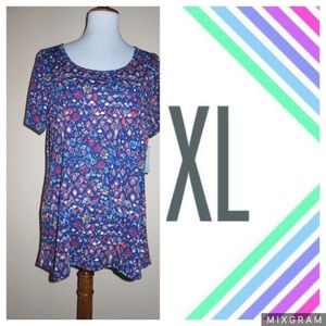 BNWT LuLaRoe Classic T